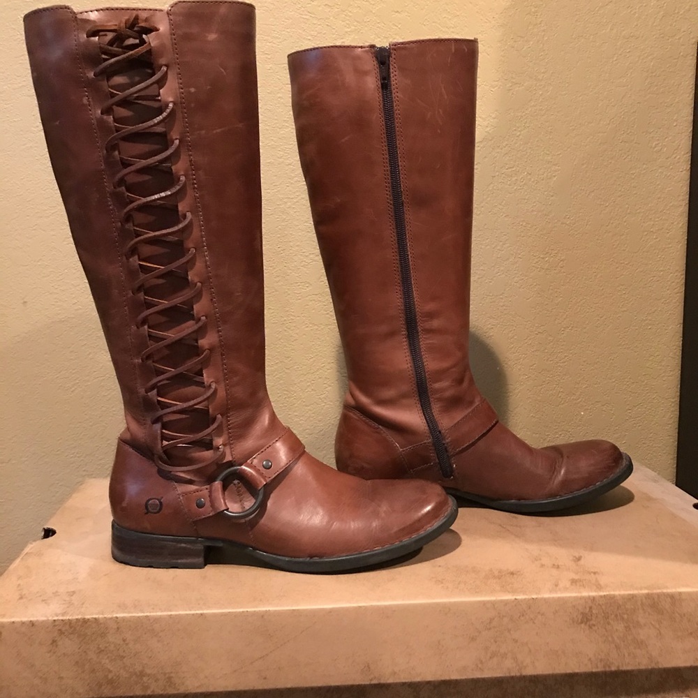 Born Estelle Dark Brown Size 7